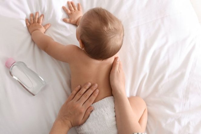 
					Jangan Asal Pilih Skincare Bayi, Jangan Terjebak Klaim Alami