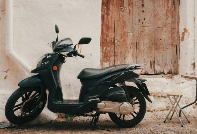 
					Kebiasaan Rahasia yang Merusak Aki Motor