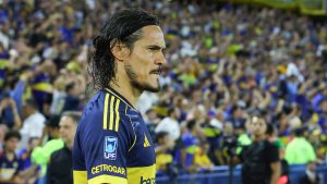Cavani Setuju Putus Kontrak Boca Juniors, Tidak Pensiun di Usia 39