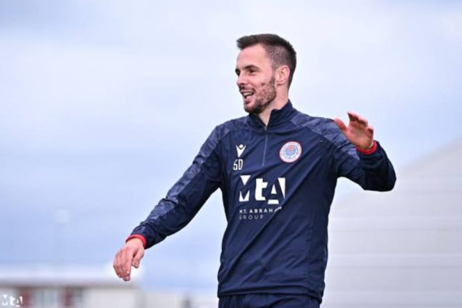 
					Kerim Memija Dikabarkan Masuk Radar Persija Jakarta, Ini Profil Bek Kanan Asal Bosnia