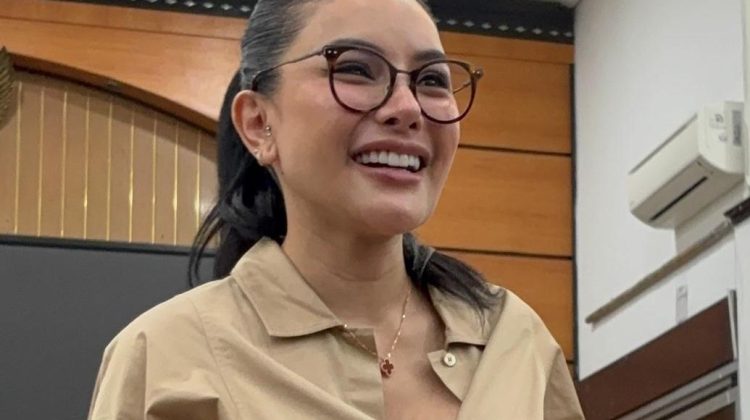 Respons Nikita Mirzani Terkait Tuduhan Suap Hakim Rp4 M oleh Reza Gladys