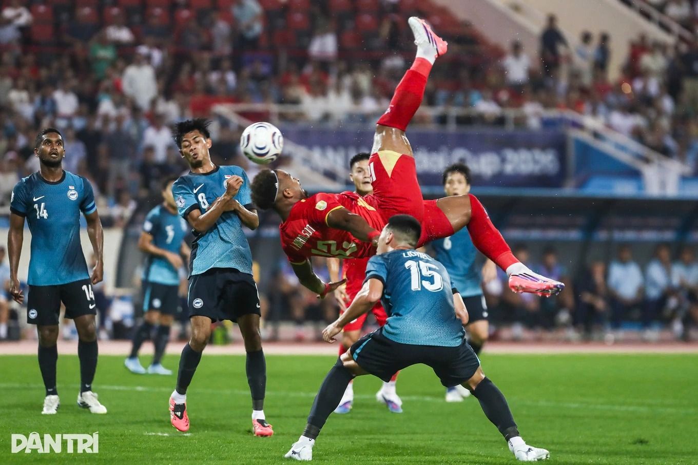 Vietnam Tampil Buruk dengan Jersey Merah, Indonesia Mengenakan Kostum Putih