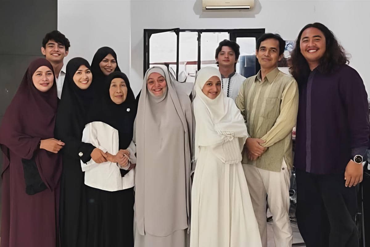 5 fakta pernikahan Harry Vaughan dan Nevy Tania, ternyata sudah setahun